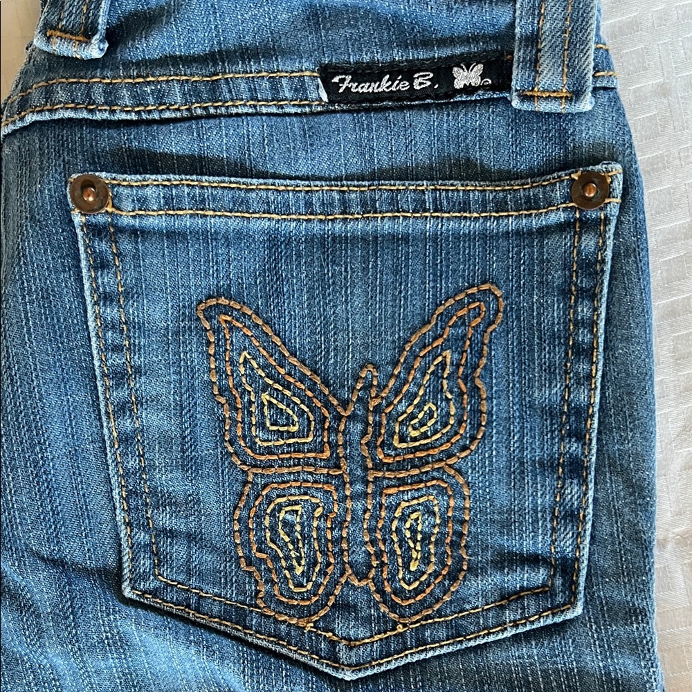 Frankie B. Denim Jeans with Butterfly Detail - Picture 11 of 11